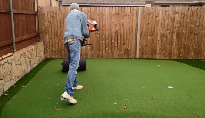 Backyard turf cleaning