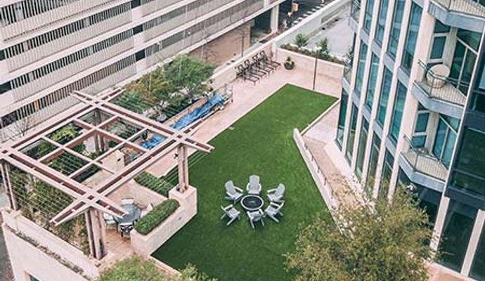 Commercial rooftop with synthetic grass