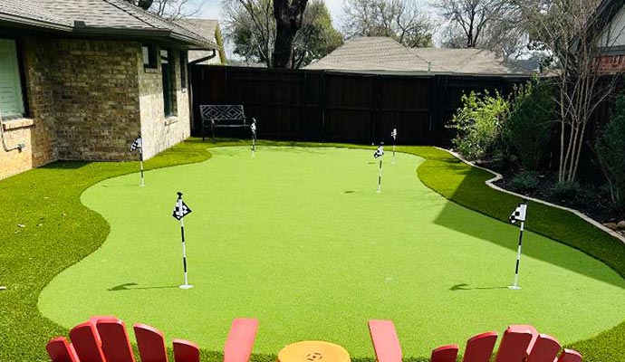 Residential golf turf